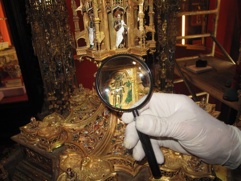 Finaliza el estudio de la custodia procesional de la Catedral Primada de Toledo