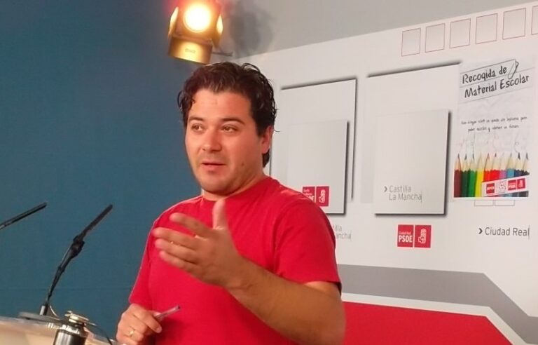 Triguero: “La política de Cospedal ha sido una patada a los jóvenes”