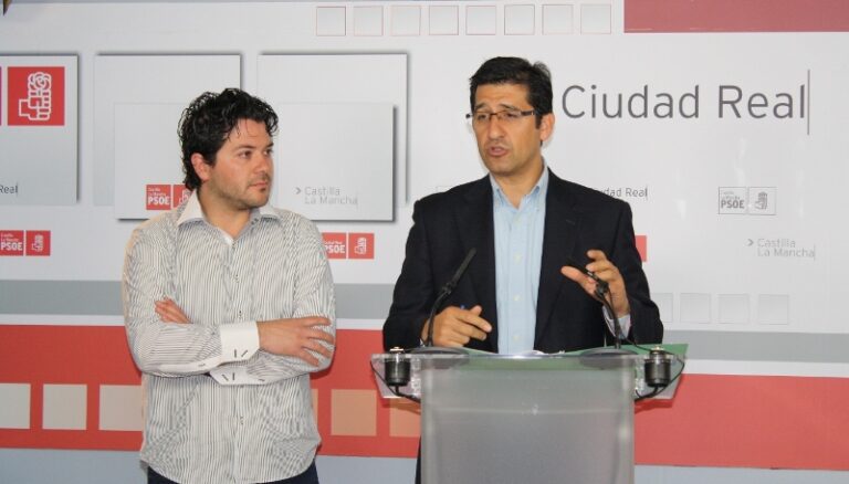 Caballero asegura que el PSOE defenderá el carácter público de las residencias universitarias