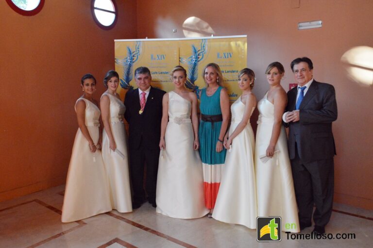 Casero ensalza la figura de Félix Grande