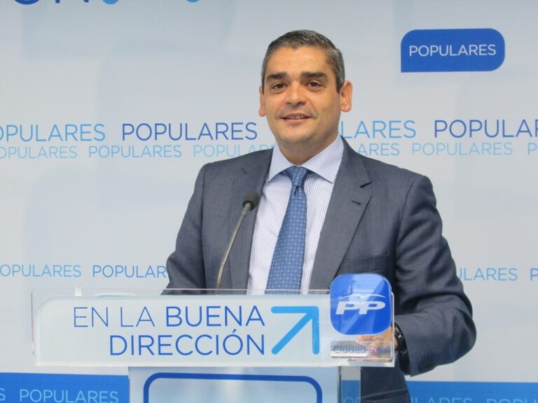 Marín: “La Diputación se ha convertido en el paraguas que da cobijo a los socialistas imputados de la provincia”