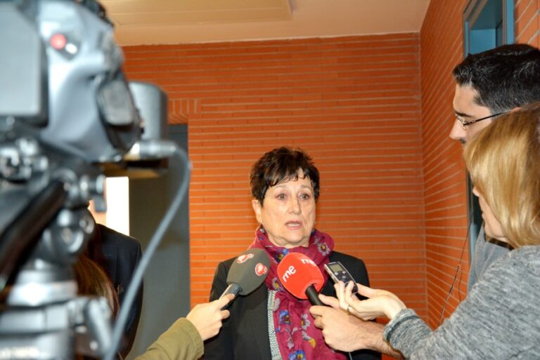 La presidenta de Reporteros Sin Fronteras denuncia en la UCLM la precarización de la actividad periodística