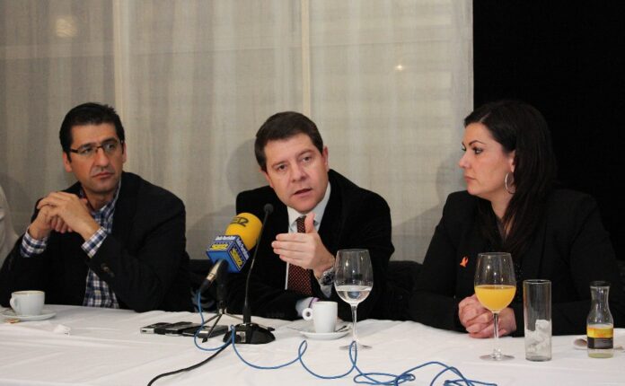 Desayuno Informativo_Emiliano García-Page_Puertollano_070214