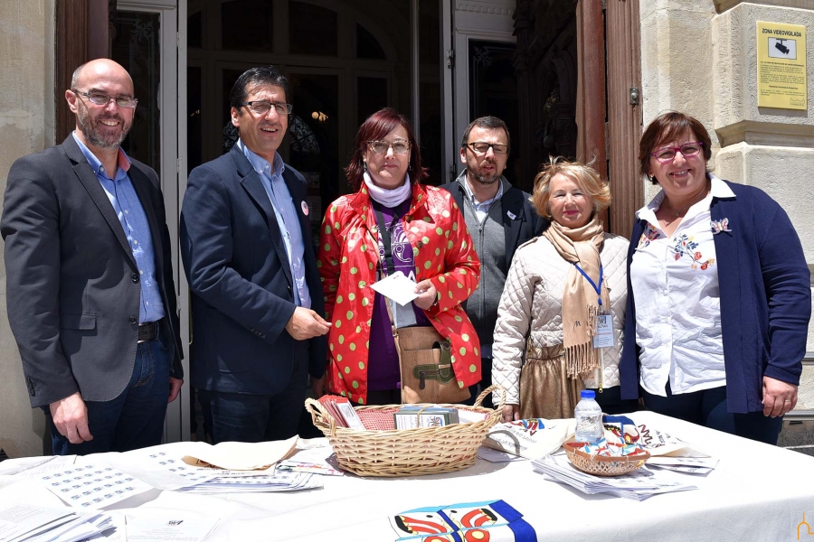 La Diputación colabora en la cuestación anual contra el Lupus
