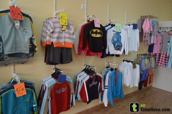 “El bazar de la ropa”, ilusión, cercanía y precios económicos en Tomelloso