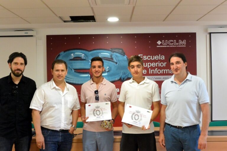 La Escuela Superior de Informática de la UCLM entrega los premios del II Concurso App Inventor