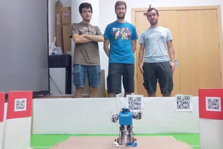 La UCLM participa por primera vez en la Competición Nacional de Robótica Humanoide