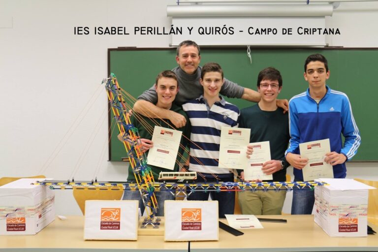 La Escuela de Caminos acoge mañana la final de su concurso de puentes para preuniversitarios