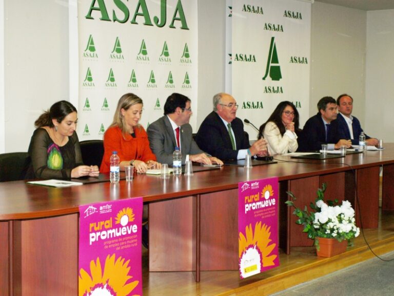 AMFAR celebra un Foro de Buenas Prácticas para Emprendedoras con más de 300 mujeres rurales