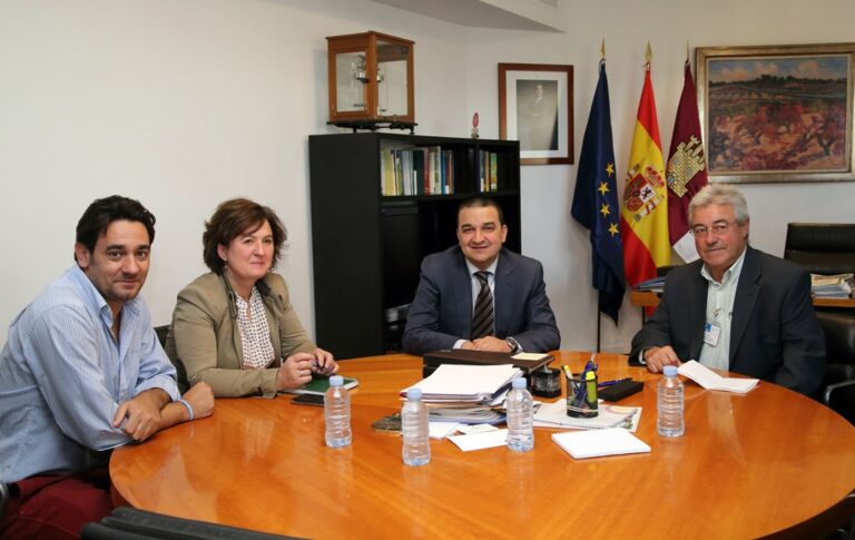 Martínez Arroyo: “Hemos conseguido que no se pierda un solo euro para Reestructuración de Viñedo en Castilla-La Mancha”