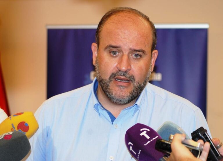 El Gobierno de Castilla-La Mancha informará de la situación financiera en un pleno extraordinario en agosto
