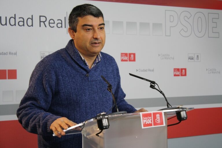 El PSOE apoyará la huelga de Educación