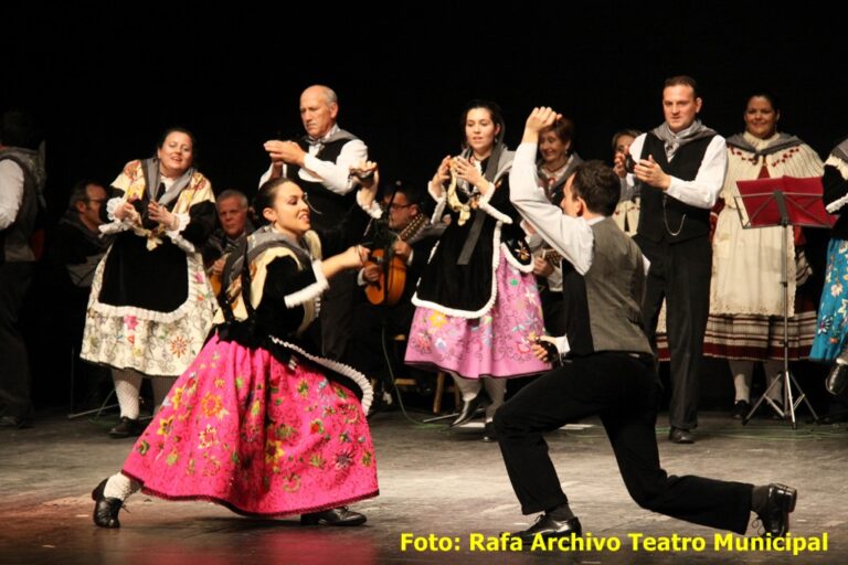 Brillante colofón a las celebraciones del L Aniversario del Grupo Folklórico “Virgen de las Viñas”