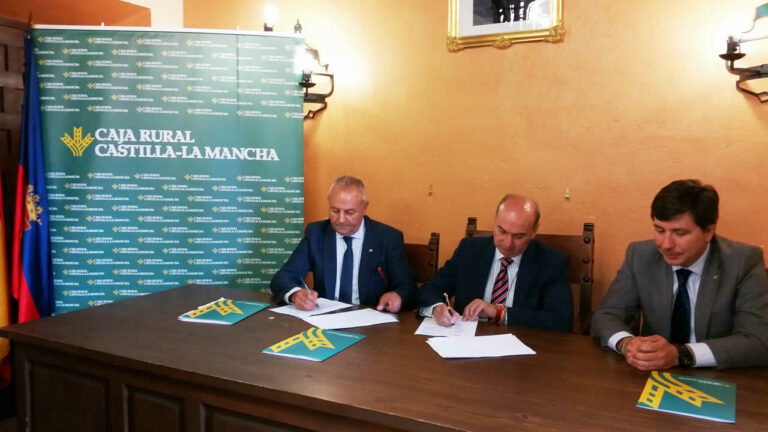 Caja Rural CLM financiará el Pago a Proveedores al Ayuntamiento de Sigüenza (Guadalajara)