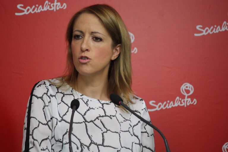 El PSOE dice que el inicio de curso en Castilla-La Mamcna “es el más caro de la historia”
