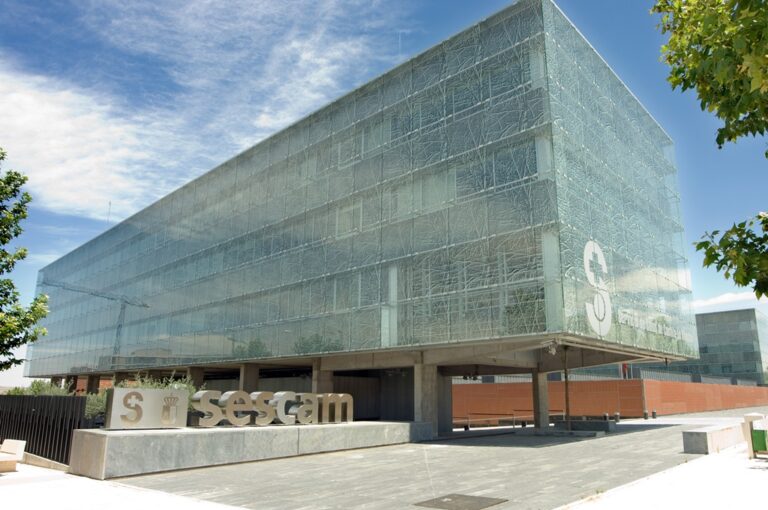 La gerente del SESCAM acusa al PP de mentir cuando habla de listas de espera
