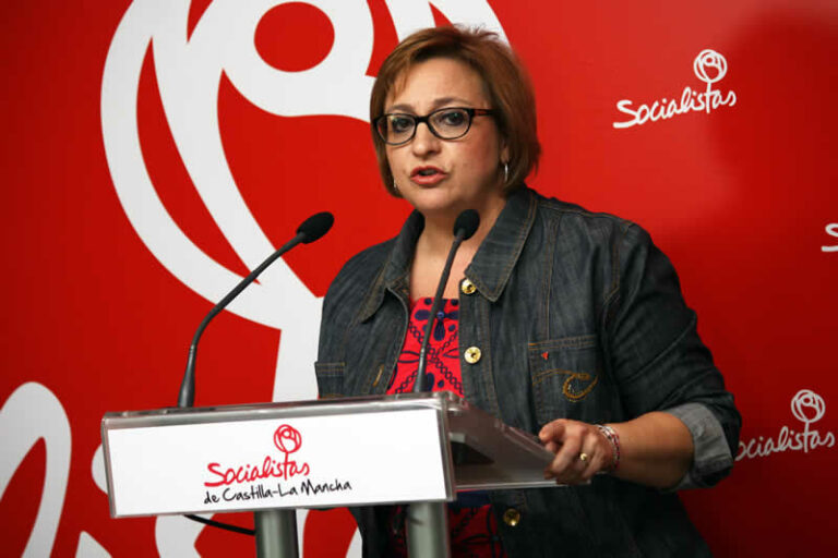 Guadalupe Martín: “Cospedal recorta un 80 por ciento las prestaciones a quienes peor lo están pasando”