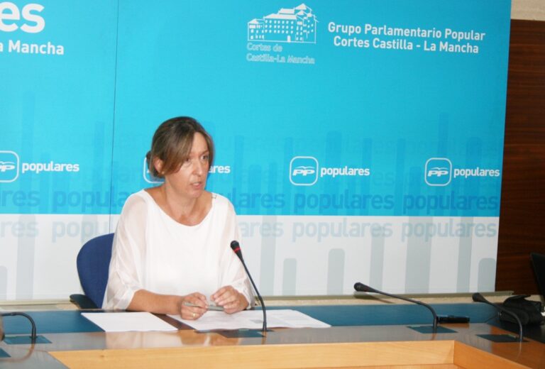 Guarinos: “Page es el presidente que tiene los bolsillos más opacos de toda España”