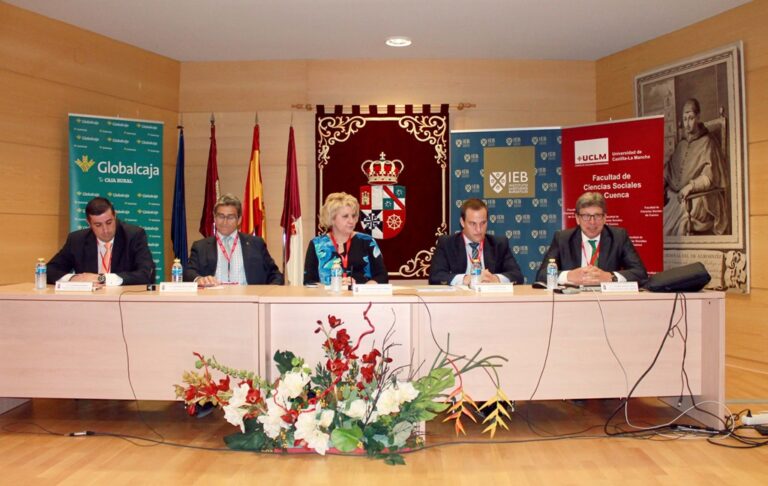 El Aula Cultural “Globalcaja” de la UCLM en Cuenca sigue dando sus frutos