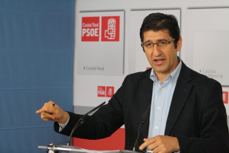 Caballero: “Es intolerable y una desvergüenza que Cospedal permita que nos roben el agua