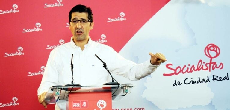 Caballero: “La mejor manera de curar el deterioro de la sanidad en Castilla-La Mancha es echando a Cospedal el 24 de mayo”