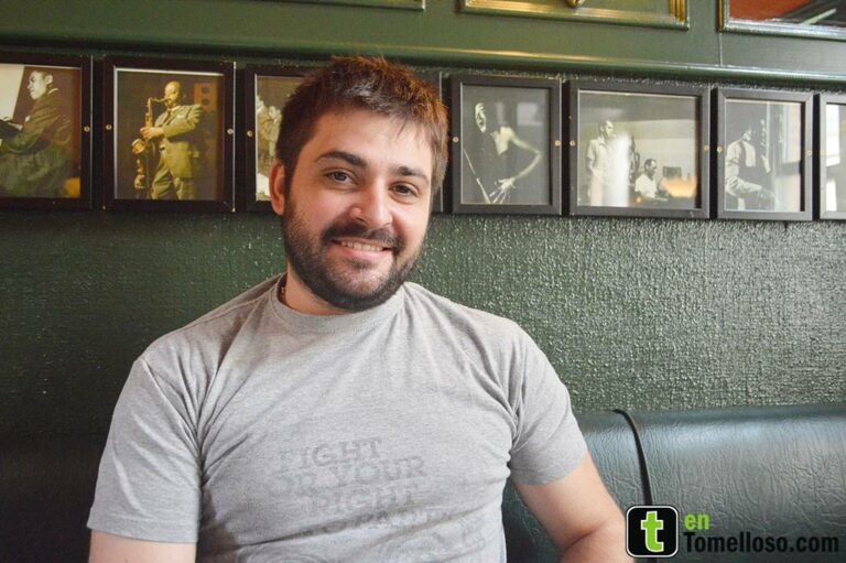 José Almarcha: “En ‘Vejezate’ están mis vivencias y andanzas por Tomelloso”