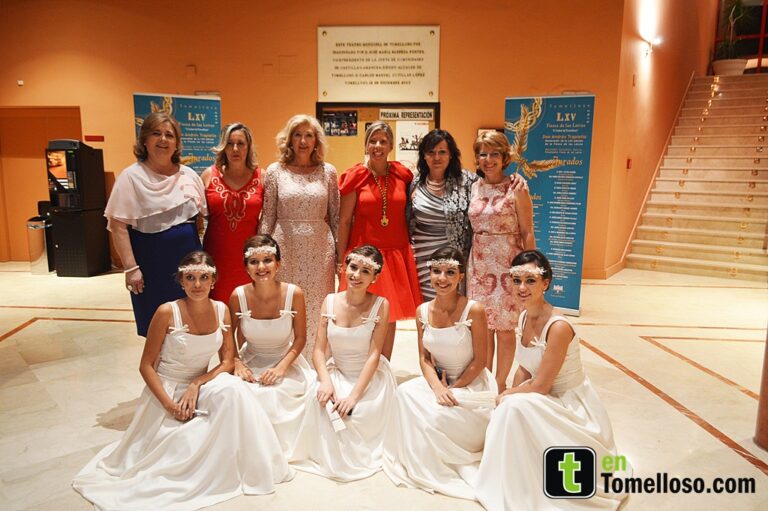Madrinas 2015: Una Feria especial para cinco amigas