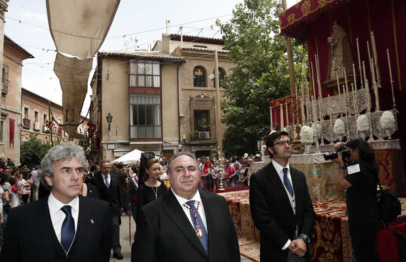 Leandro Esteban y Arturo Romaní en la procesión del Corpus