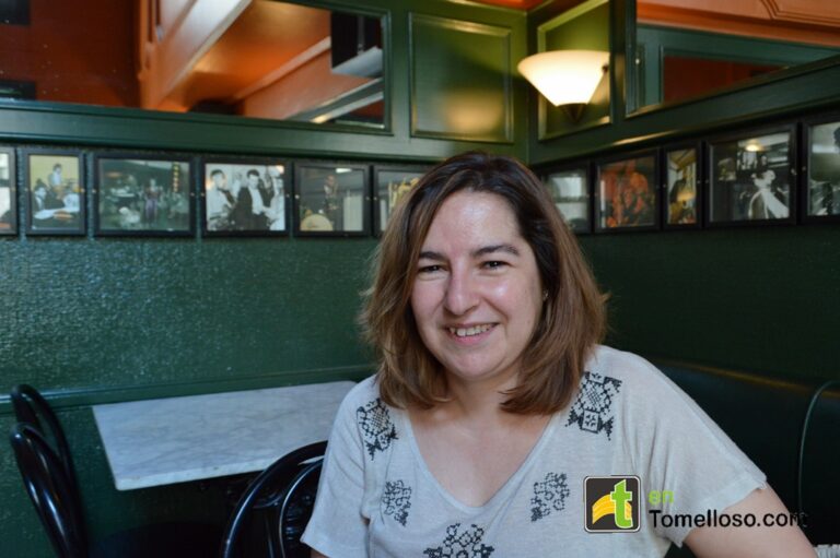 María José García Bolós: “La literatura me permite inventar mundos y crear historias”