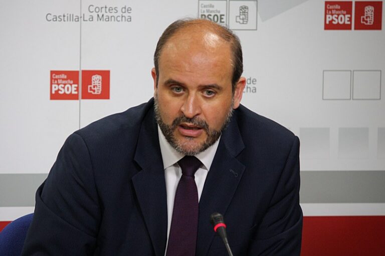 Guijarro: ”Le he trasladado al Gobierno que usemos el mes de junio para aprobar el plan contra el paro”