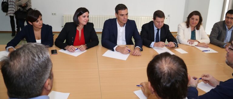 Pedro Sánchez pide al Gobierno que se comprometa y evite el cierre de la empresa ELCOGAS
