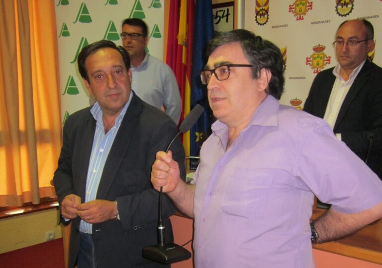 Pablo Ortiz, director de Pasos, recibe el XXIX premio ‘Periodismo Agrario’ de ASAJA