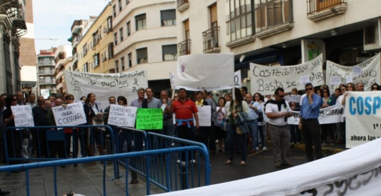 Alcaldes del PSOE dicen que acudirán al Defensor del Pueblo si la Junta no paga la deuda a las residencias de mayores