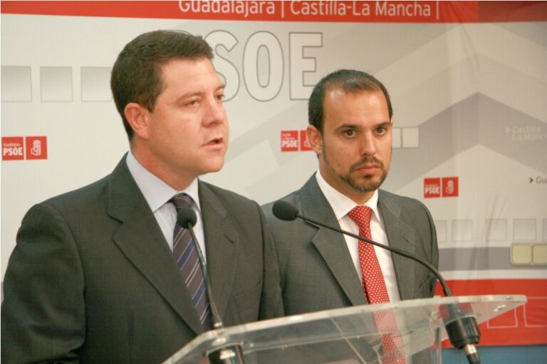 García-Page: ”Pedimos formalmente ya, que Cospedal opte entre Castilla-La Mancha o la secretaría general del PP”