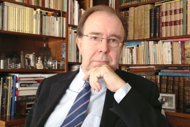 El director de la 23 edición del Diccionario de la RAE tratará la rica presencia del vino en la lengua española en el marco de FENAVIN