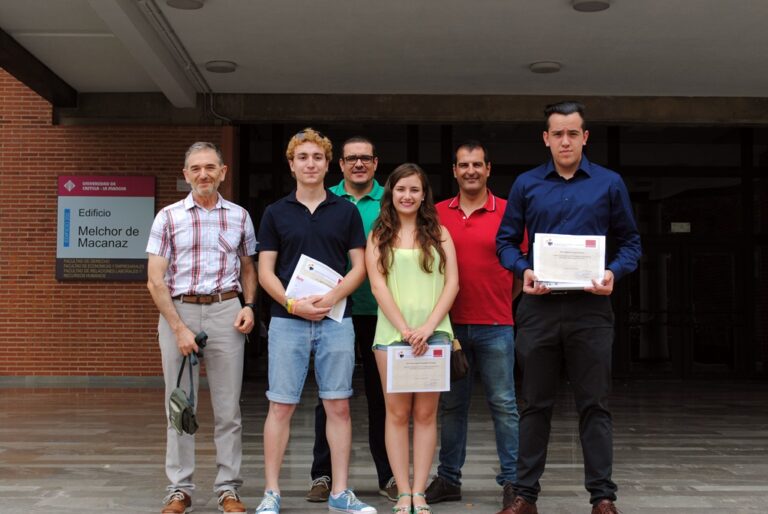 Entregados los Premios de la fase regional de la Olimpiada Nacional de Economía