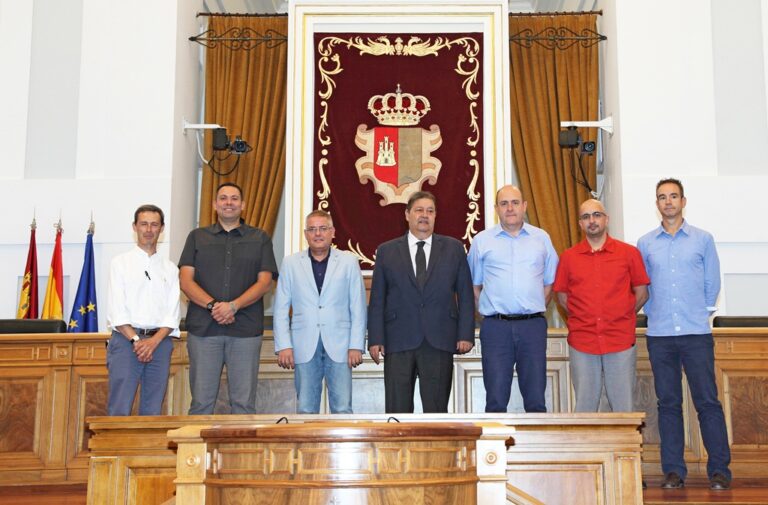 Fernández Vaquero se reúne con la Red Europea de Lucha contra la pobreza y la exclusión social