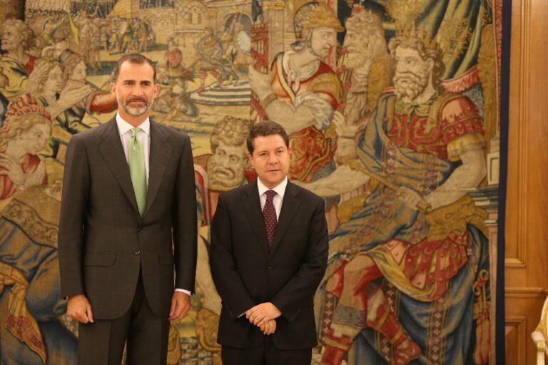 Page traslada al Rey los retos de futuro de la región y resalta la consolidación del monarca tras un año de reinado