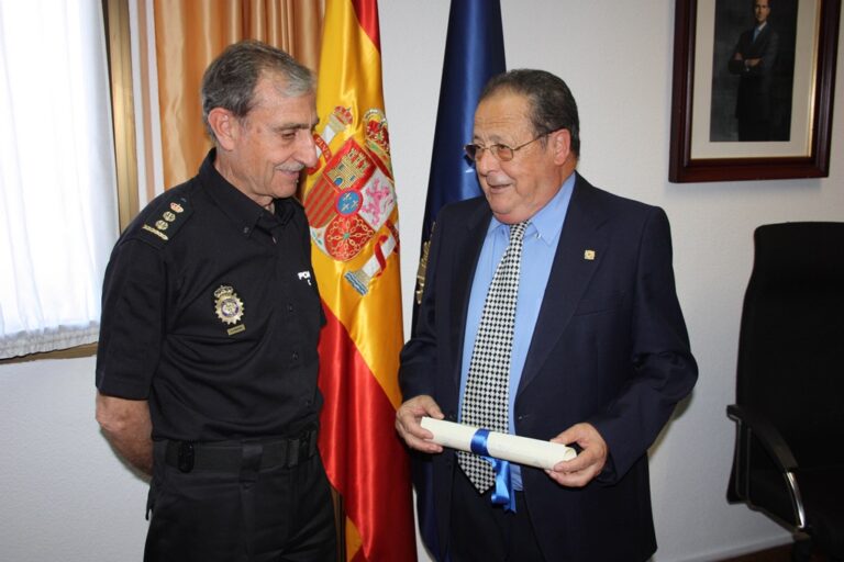 El Banco de Alimentos reconoce la labor solidaria del Cuerpo Nacional de Policía en Ciudad Real