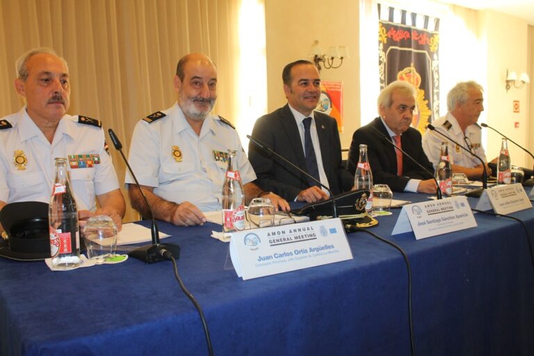 Gregorio inaugura la Asamblea General Anual 2015 de la Red Amon