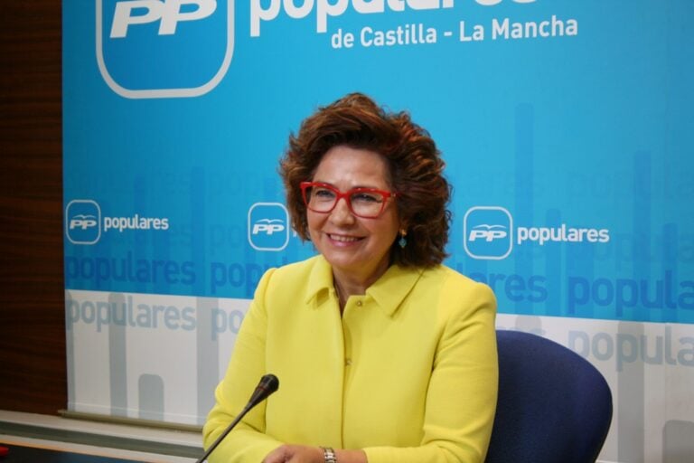 Para Riolobos las afirmaciones de Page “son insultantes para todas las mujeres que trabajan con las familias”