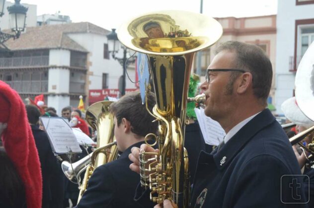 La Asociación Musical Santa Cecilia brinda unos villancicos a Tomelloso entre mantecados y mistela
