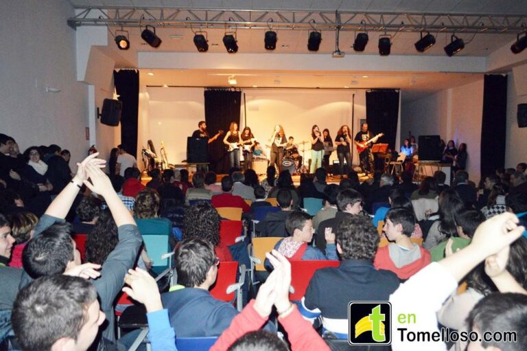 Los institutos de Tomelloso, unidos por el Rock and roll