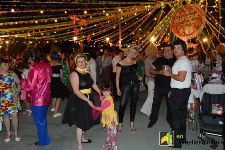 De nuevo, el Guateque de los 60 y 70 de Los Canuthi triunfa en Tomelloso