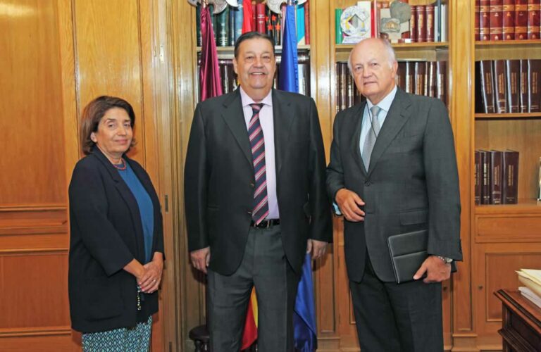 El Presidente de las Cortes de CLM recibe al Presiente de la Real Fundación Toledo