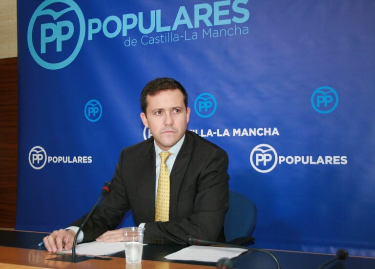 El PP exige a Page un plan de choque urgente para atajar el incremento de las listas de espera sanitarias