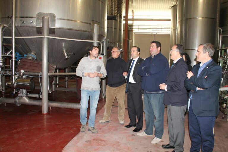 Gregorio destaca el aumento de las exportaciones en un 12,8% en noviembre de 2015 en Castilla-La Mancha