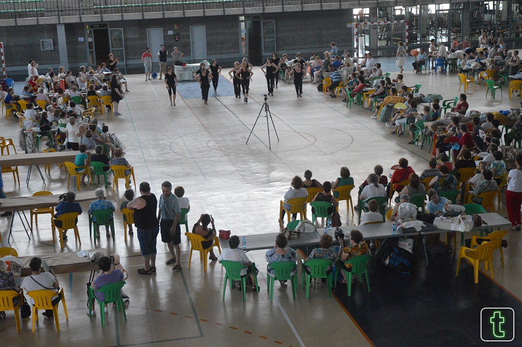 Más de 300 personas participan en el “XIII Encuentro de encajeras Ciudad de Tomelloso”