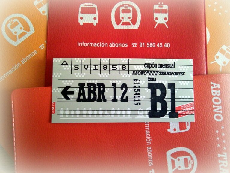 Cerca de 3.700 jóvenes de la región se beneficiarán del convenio del Abono Transporte con Madrid