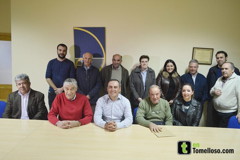 Agricultores de Tomelloso donan 1.700 euros a tres asociaciones de la ciudad